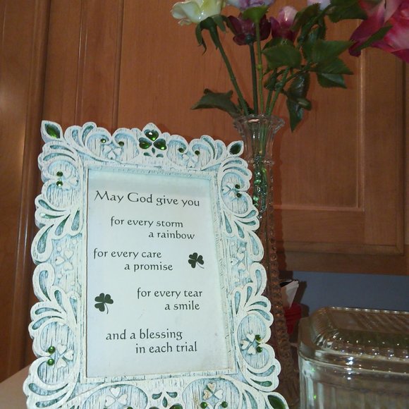 5+ item Surprise Bundle🏺👜💍👠Vtg/vtg Feel Decor&L🌻🌻ks FREE SHIP🛍️🍽️ 🥂🥃☕ - Picture 14 of 15